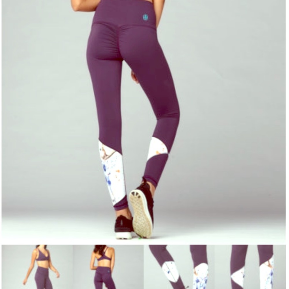 Not for sale! ISO yogavated leggings size S/XS